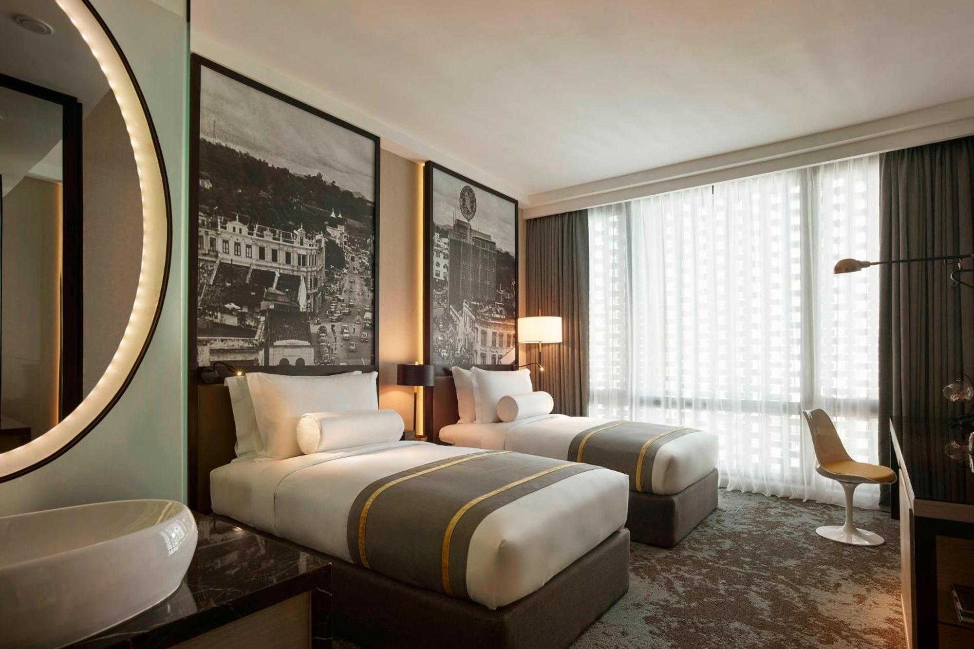 Hotel Stripes Kuala Lumpur, Autograph Collection ภายนอก รูปภาพ Deluxe Room