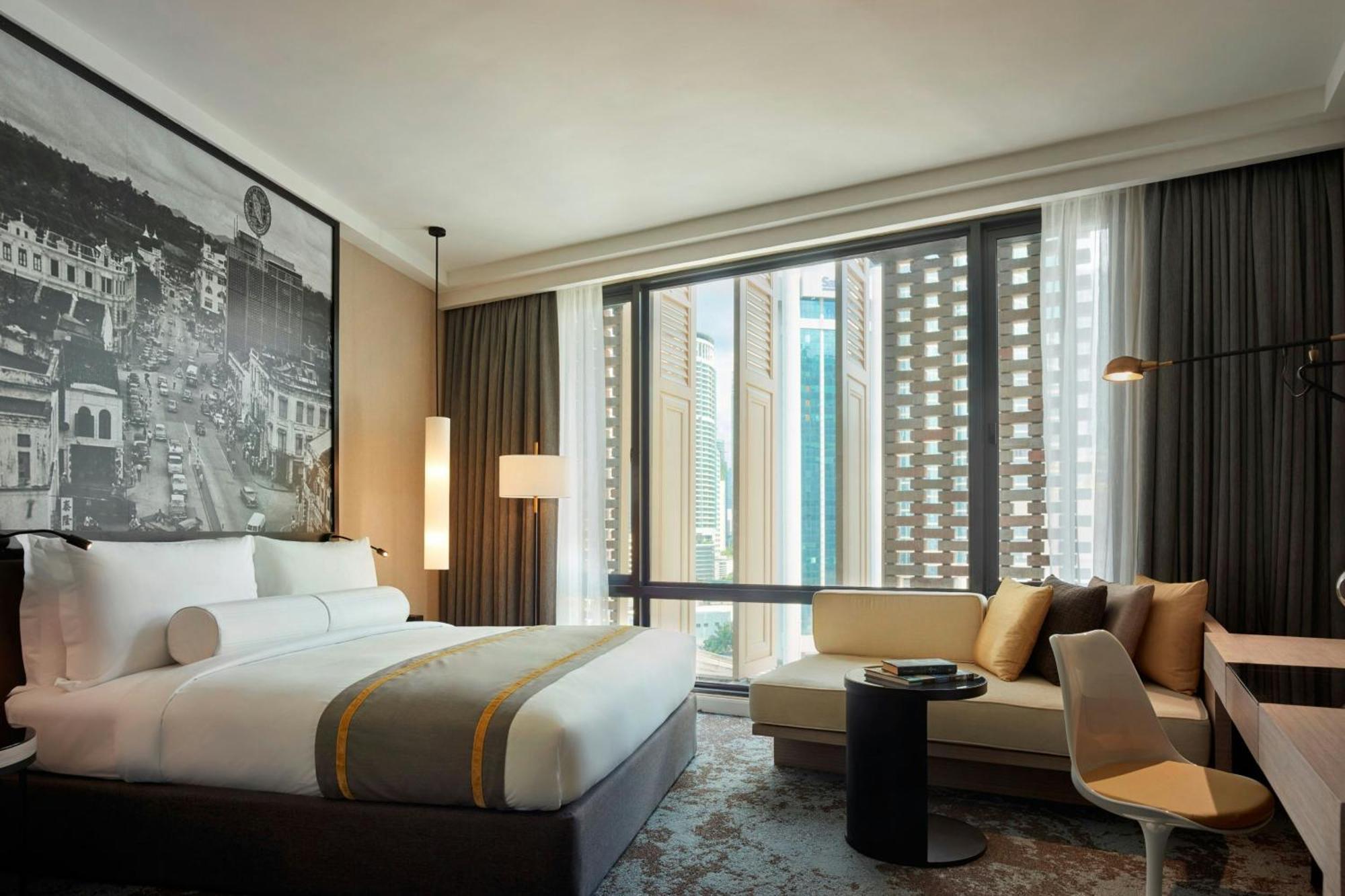 Hotel Stripes Kuala Lumpur, Autograph Collection ภายนอก รูปภาพ Deluxe Room