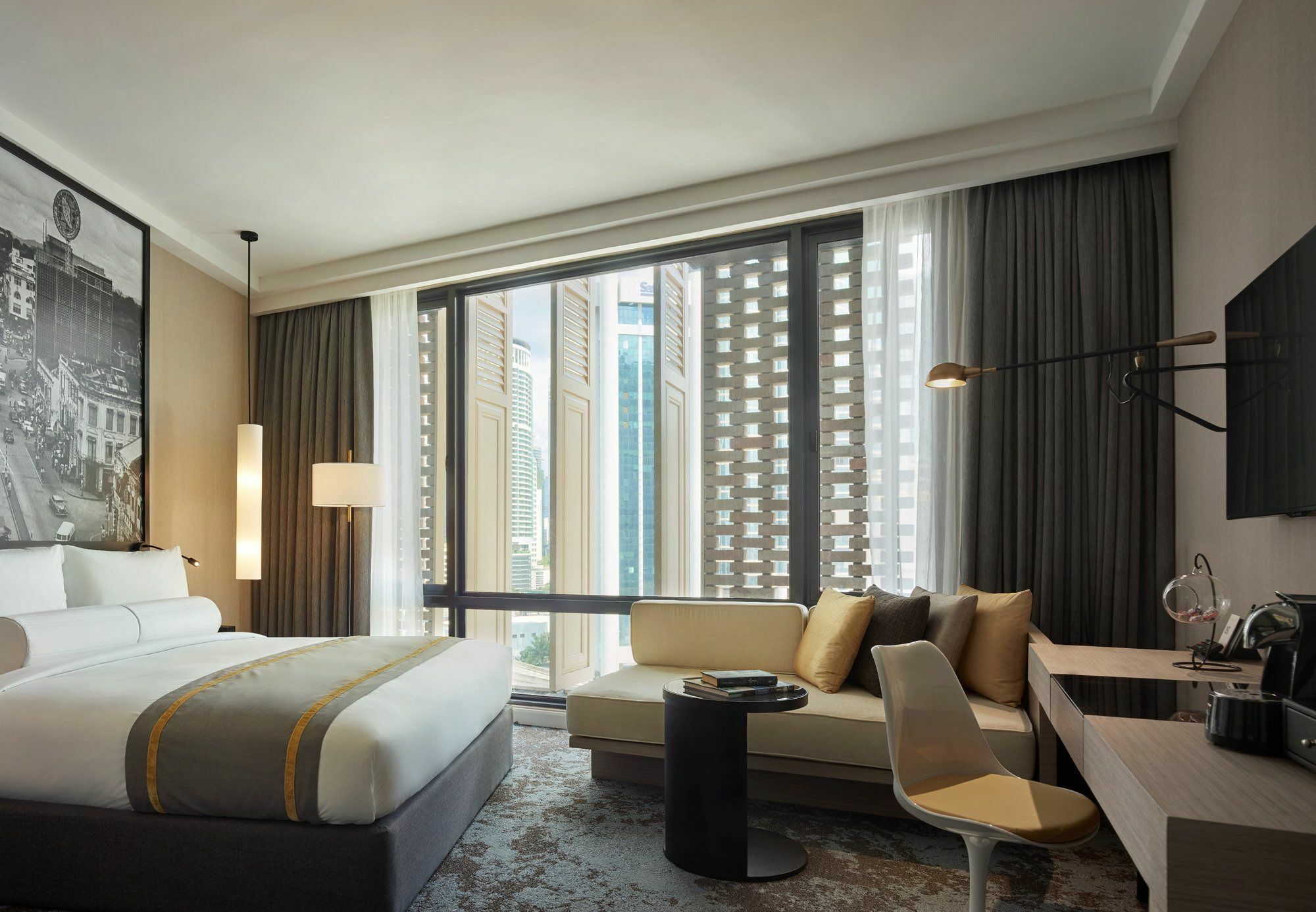 Hotel Stripes Kuala Lumpur, Autograph Collection ภายนอก รูปภาพ Deluxe Room