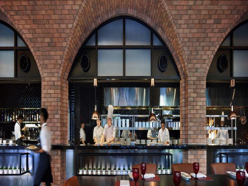 Hotel Stripes Kuala Lumpur, Autograph Collection ภายนอก รูปภาพ The open kitchen at the restaurant