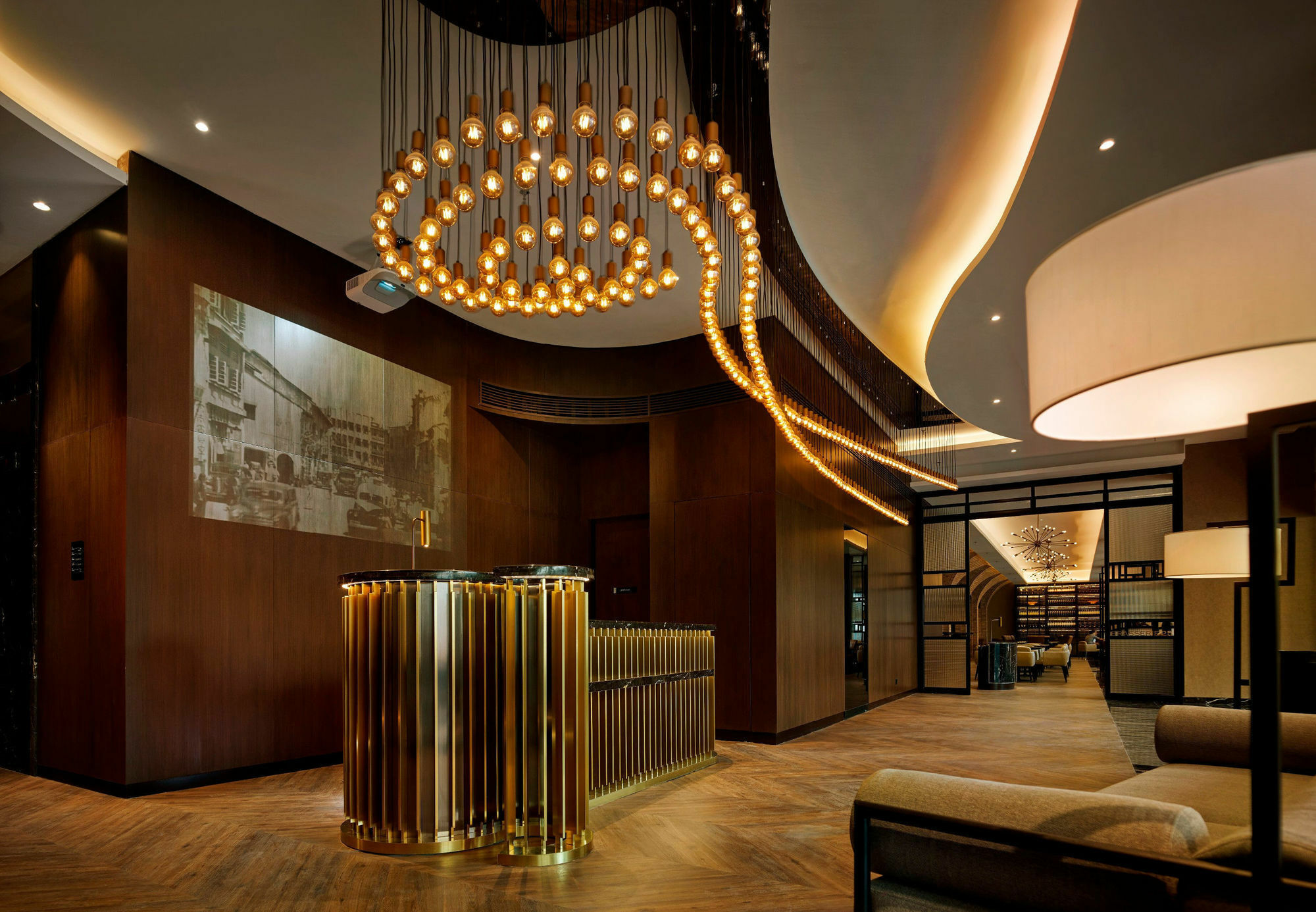 Hotel Stripes Kuala Lumpur, Autograph Collection ภายนอก รูปภาพ The lobby of the hotel